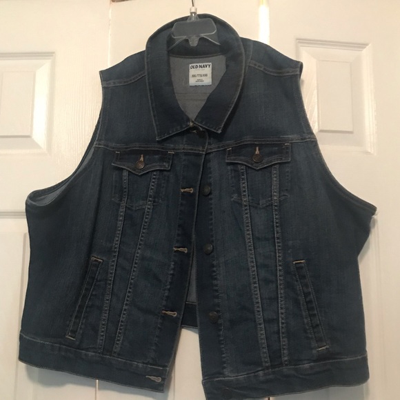 Old Navy Jackets & Blazers - Old Navy sleeveless blue jean jacket Old Navy Jackets & Blazers - Old Navy sleeveless blue jean jacket